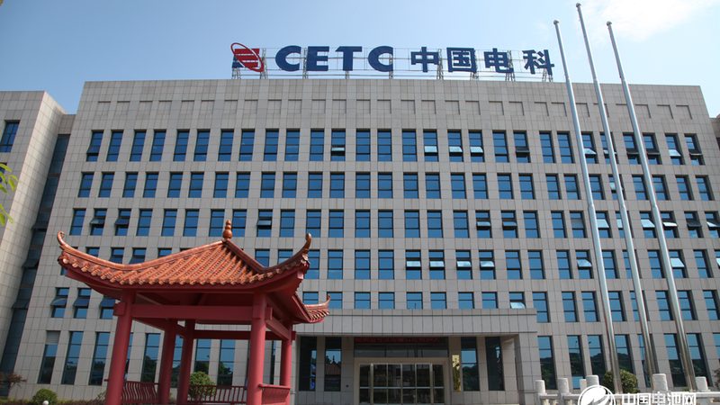 电子加工材质选择：揭秘影响性能的关键因素