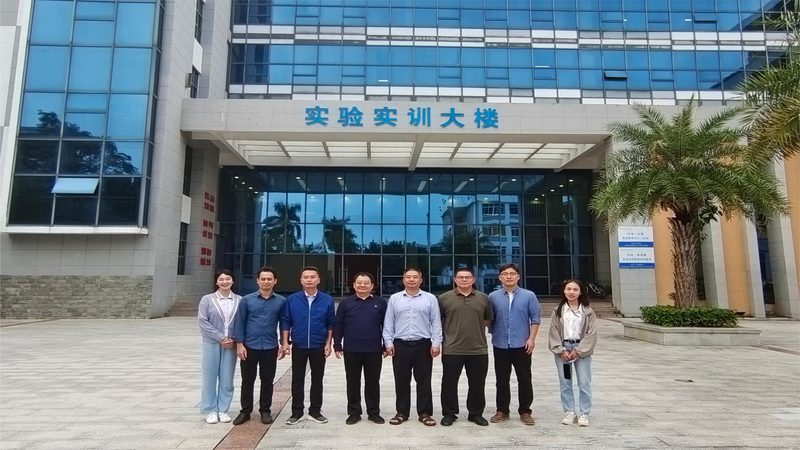 PCB钻孔孔径规格表：揭秘电子制造中的关键参数